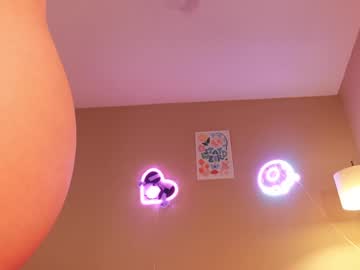 girl
        khloeexoxo cam image #4961470