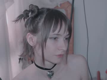 girl
        chaturbatable cam image #6410202