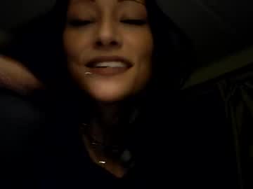 girl
        thegypsyalien cam image #5227427