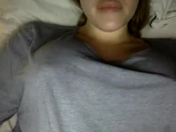 girl
        yourgoddesssandra cam image #6795439