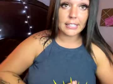 girl
        sweetintoxication777 cam image #4523353