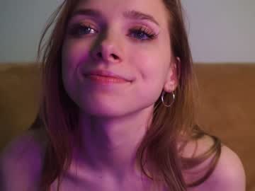 girl
        1cequeen cam image #1349441