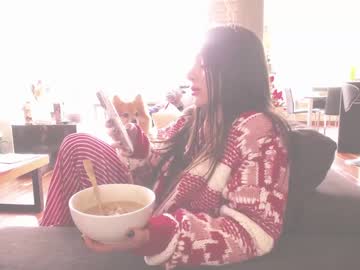 girl
        kendalltyler cam image #3113715