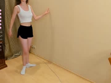 girl
        maryrogersa cam image #2283581