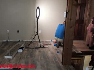 girl
        rvlifebarbie cam image #479078