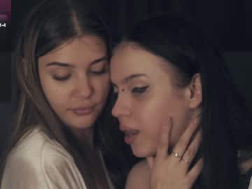 couple
        vivid_girls cam image #4503869