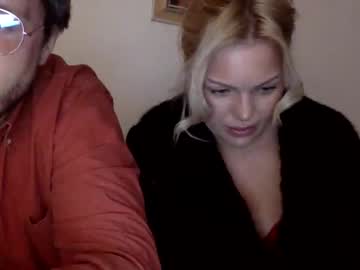 couple
        hugeswedishviking cam image #5684724