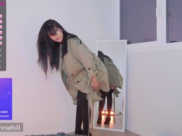 girl
        anniehillofficial_ cam image #1943687