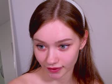 girl
        bless_sheila cam image #3889001