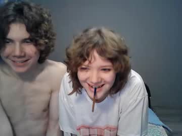 couple
        bestiefreaks cam image #983134