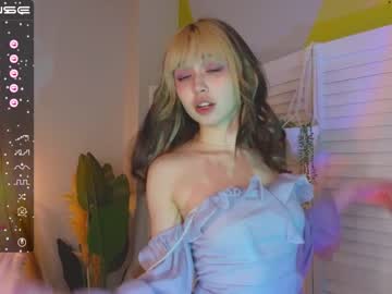 girl
        y_u_m_i_k_a cam image #1042974