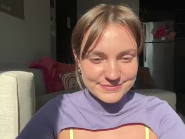 girl
        matzcazzi cam image #2761555
