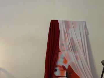 girl
        annesense cam image #1290707