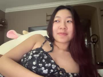 girl
        hiddenr0se cam image #1989281