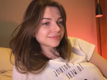 girl
        natalie_x cam image #535274