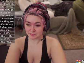 girl
        evelynpiers cam image #4601426