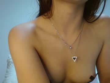 girl
        gabrielaa_18 cam image #537830