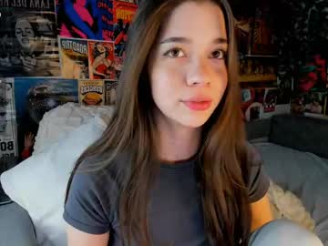 girl
        flirtykitty_ cam image #6743379