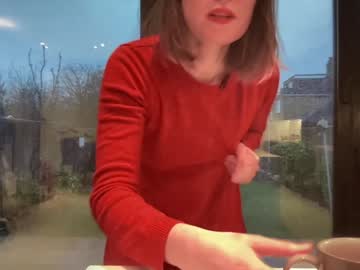 girl
        eatmypie69 cam image #6087348