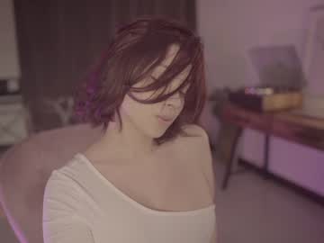 girl
        soulvanah cam image #197191