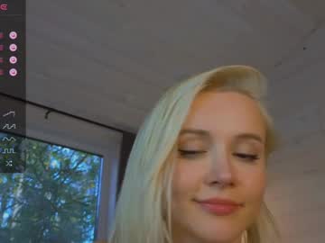 girl
        _your_tessa cam image #5145436