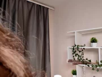 girl
        categold cam image #4539057