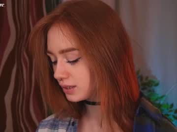 girl
        lizzy_blaze cam image #3459717