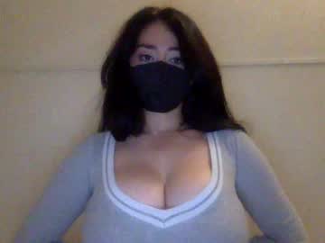 girl
        _natycutei19 cam image #6334904