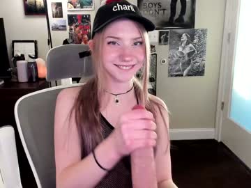 girl
        eve003300 cam image #6326284