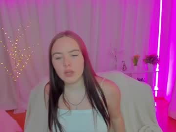 girl
        alice_blackk_ cam image #5555020