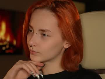 girl
        severs_enigma cam image #5749020