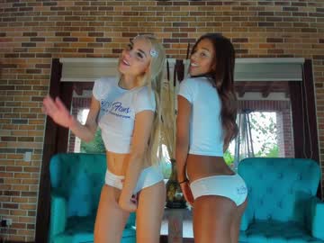 couple
        cuteanddesesperate cam image #204593