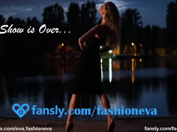 girl
        eva_fashionista cam image #6242743