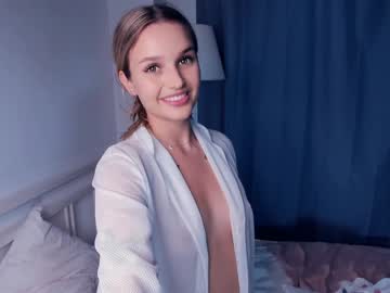 girl
        melissakissaa cam image #2322473