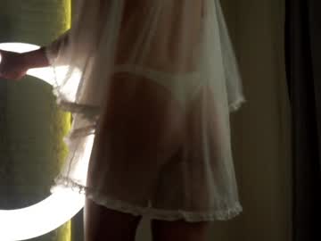 girl
        a_whole_eternity cam image #5276717