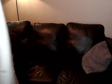 couple
        milly____ cam image #2640006