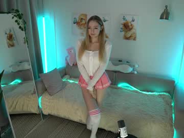 girl
        avroramy cam image #5654356
