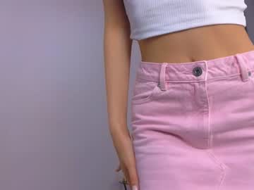 girl
        wanda_robinson cam image #1900087