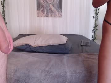 couple
        curryandrice420 cam image #2695208