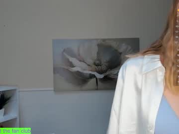 girl
        fannycullimore cam image #3728383