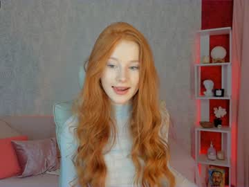 girl
        madeline_jackson cam image #1644722