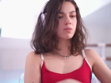 girl
        mystica_ cam image #6624295