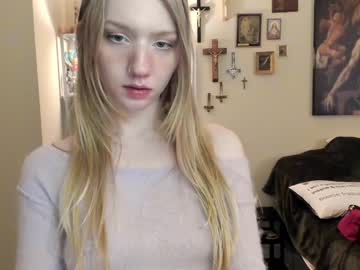 girl
        eve003300 cam image #3832848