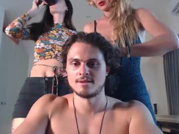 couple
        goddess_marylin cam image #4904929