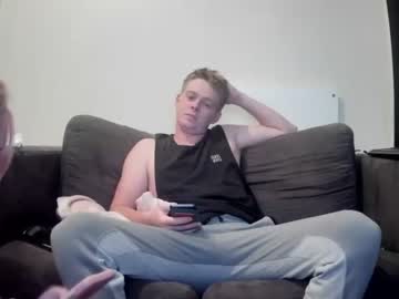 couple
        fluffybunnyxx cam image #741212