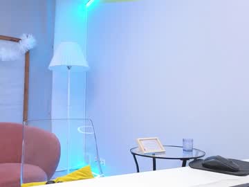 girl
        lovlybambi cam image #3263126