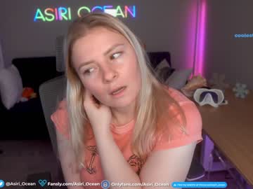 girl
        asiri_ocean cam image #3293119