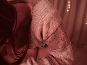 girl
        endlessmia cam image #5816693