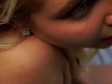 girl
        lipswithsmileonthem cam image #6587441