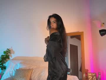 girl
        abiee__ cam image #1821861